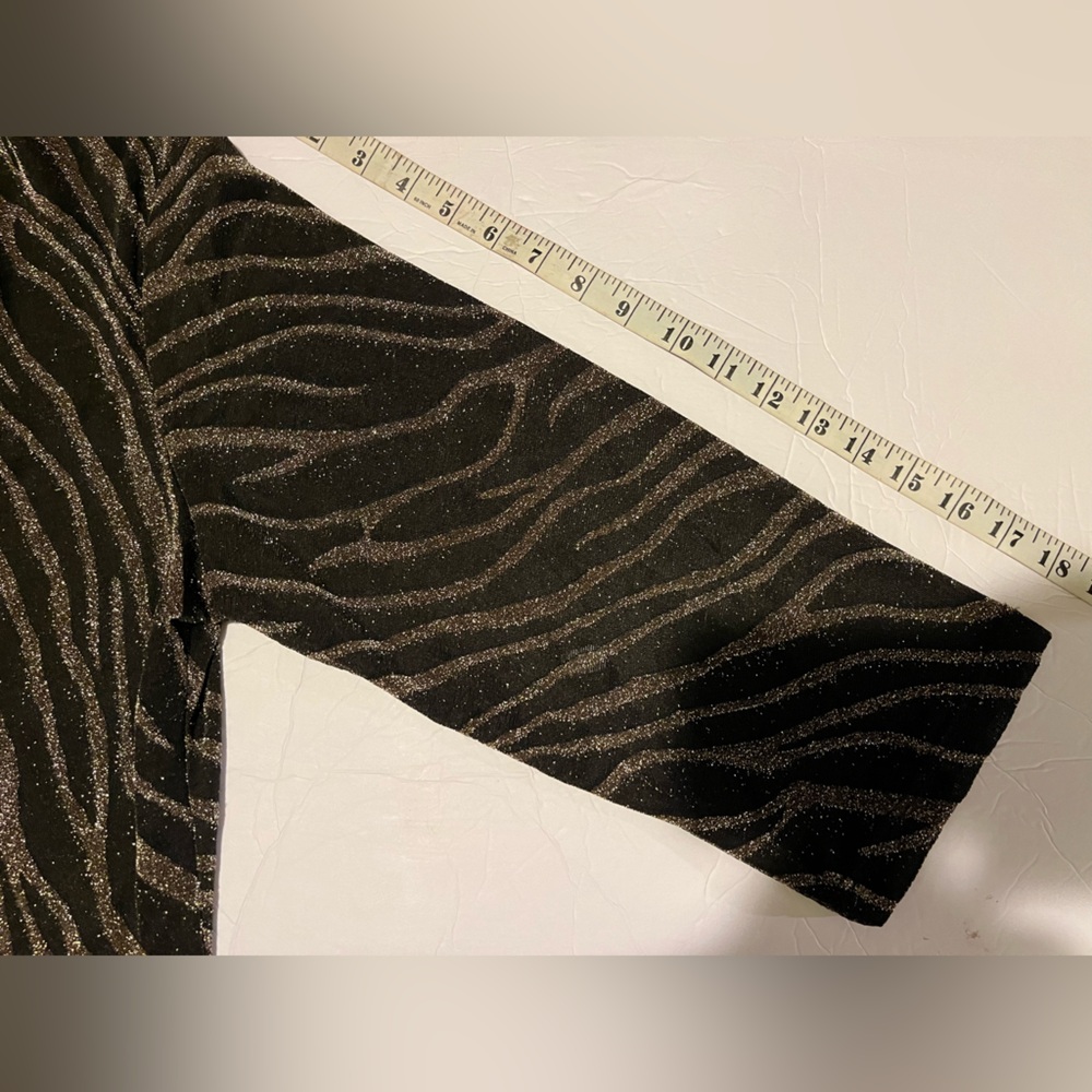 JM Collection Animal Print Tank with Cardigan, Black & Gold Shimmer - Picture 8 of 11